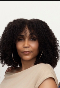 Yolanda Young photo